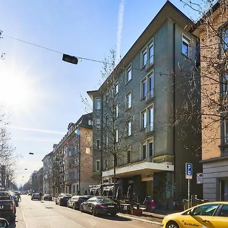 Quiet Near & Opera Zurych