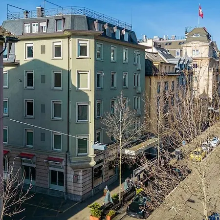Quiet Near & Opera Apartman Zürich
