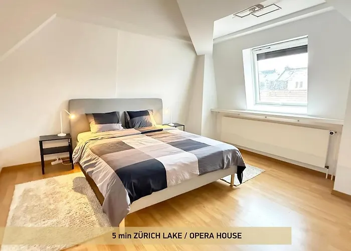 Quiet Near & Opera *